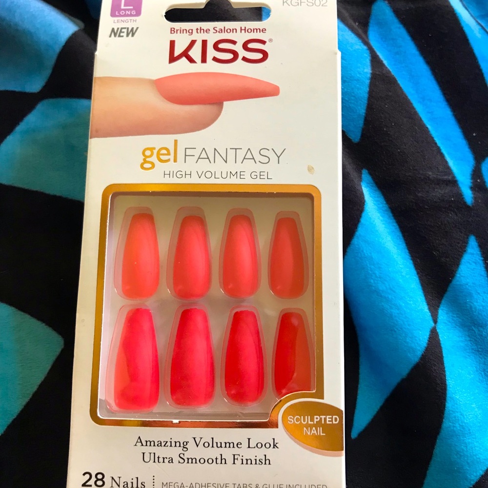 🆕💅🏻Kiss Nails Long Length! Gel Fantasy Coral Matte!💅🏻BNIB
